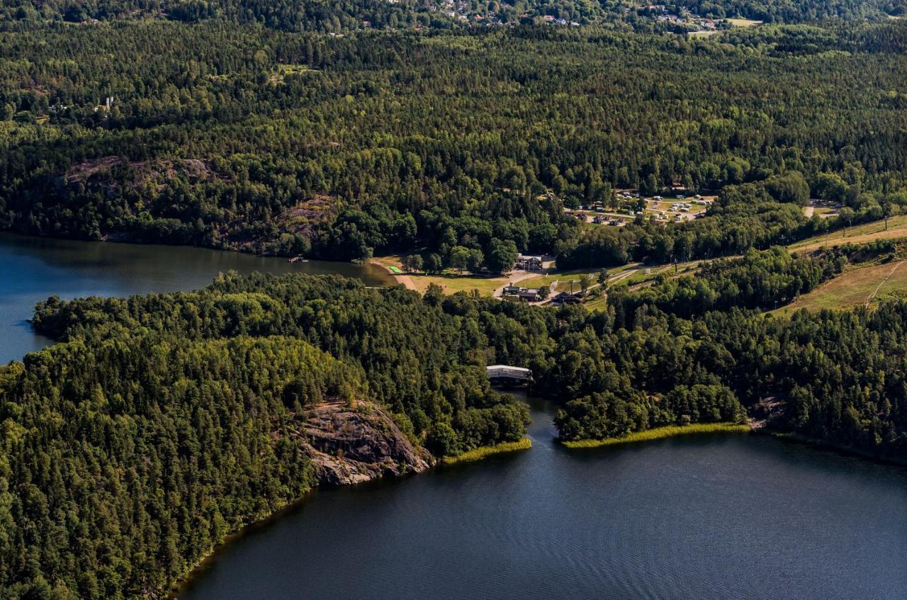 Stockholm Swecamp Flottsbro Hotel Huddinge Ngoại thất bức ảnh